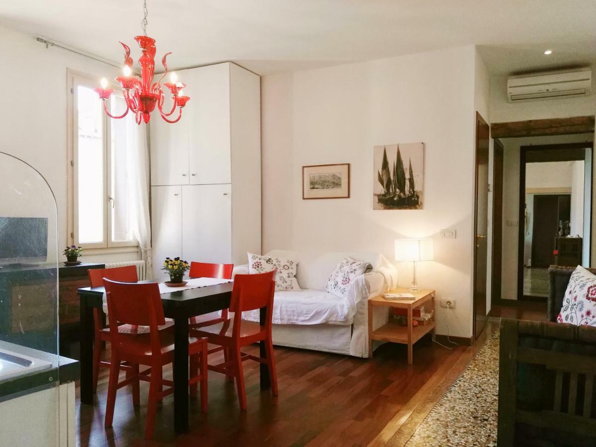 Ponte San Lorenzo Apartment Венеція Екстер'єр фото